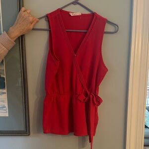 Sleeveless hot pink Wrap Top